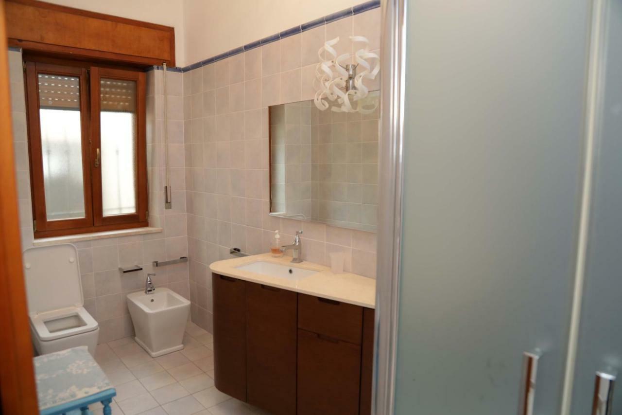 Luxury Apt Calasetta Exterior foto
