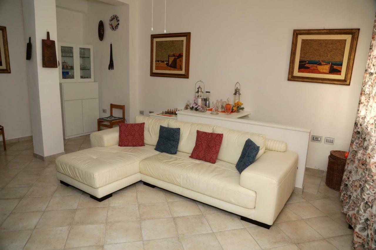 Luxury Apt Calasetta Exterior foto