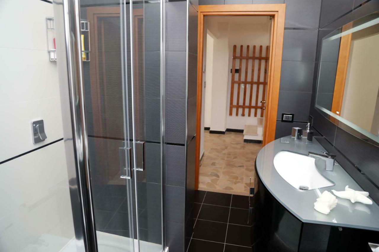 Luxury Apt Calasetta Exterior foto