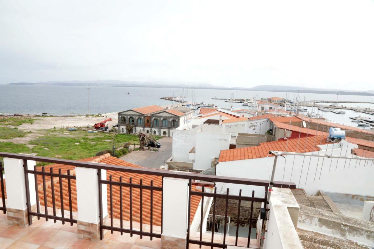Luxury Apt Calasetta Exterior foto