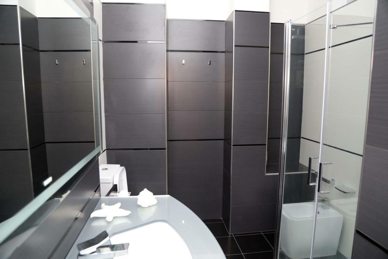Luxury Apt Calasetta Exterior foto