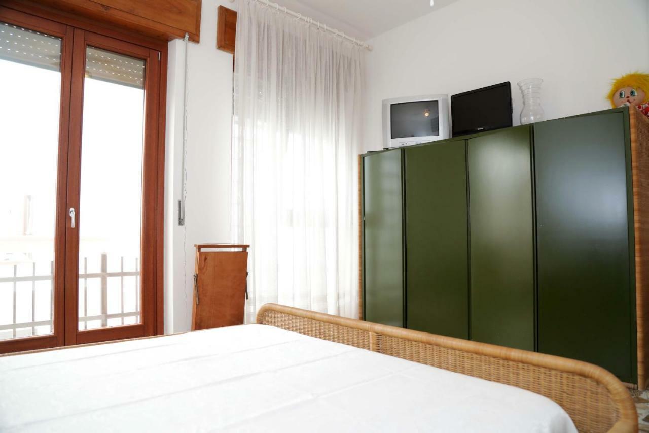 Luxury Apt Calasetta Exterior foto